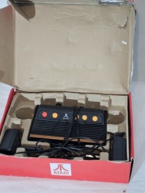 Atari Flashback 8 Classic Retro Black Console