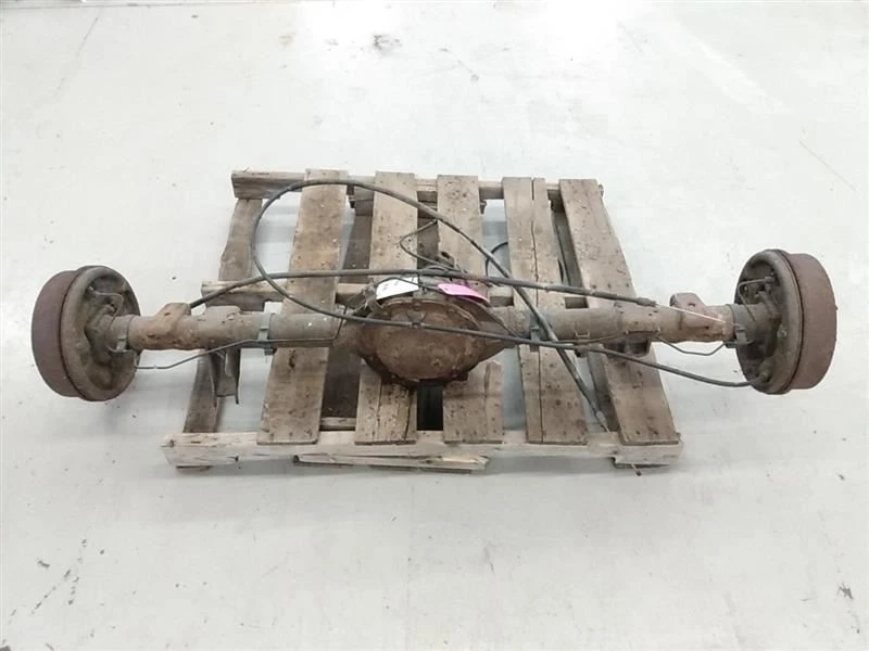 Silverado Sierra 1500 后端轴托架差速器差异 4x4 适合 2007 - 2013 — 第 2/4 张图片