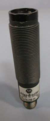 Allen Bradley Photoelectric Sensor Ser. A 42CA-D1JNB-D4