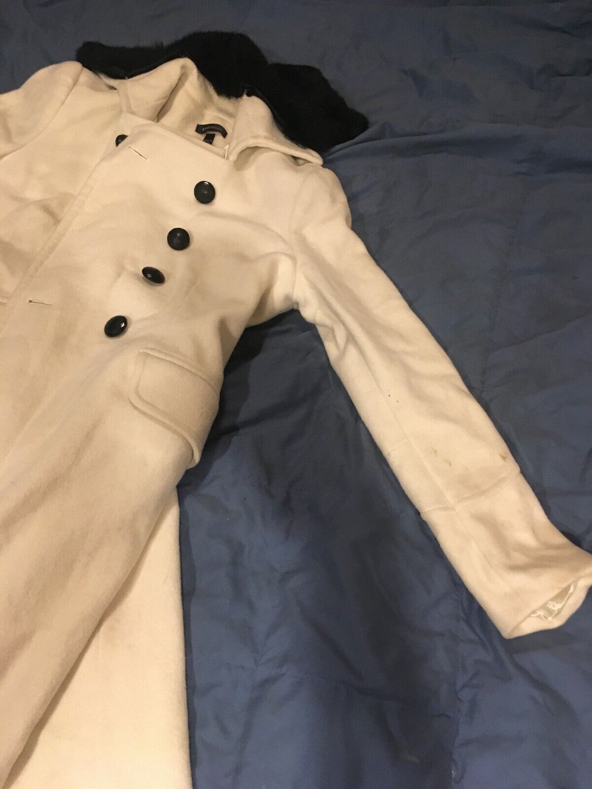 Picture 4 of 10
