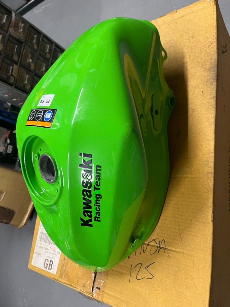 OEM GENIUNE KAWASAKI NINJA 125 21-24 PETROL FUEL TANK GREEN 51092