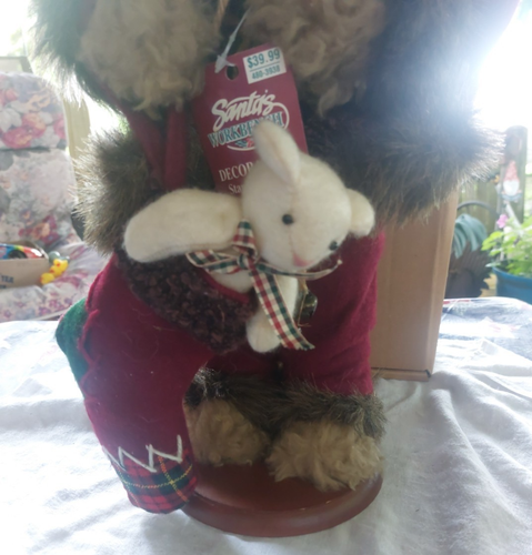 Vintage Rustic Santa Clause St. Nick Hat Bear Appx 17 In Tall Free Standing - Picture 2 of 17