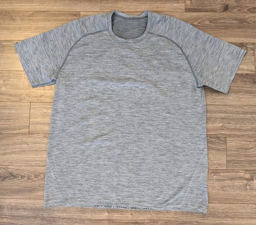  T-Shirt Lululemon Metalllüftung Herren grau SS Activewear Rundhalsausschnitt - 2XL EUC