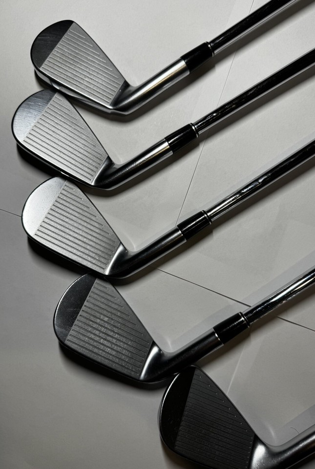 Srixon Zx7 Iron Set 4Pw Stiff Ns Pro Modus3 Tour120 Steel 1148601