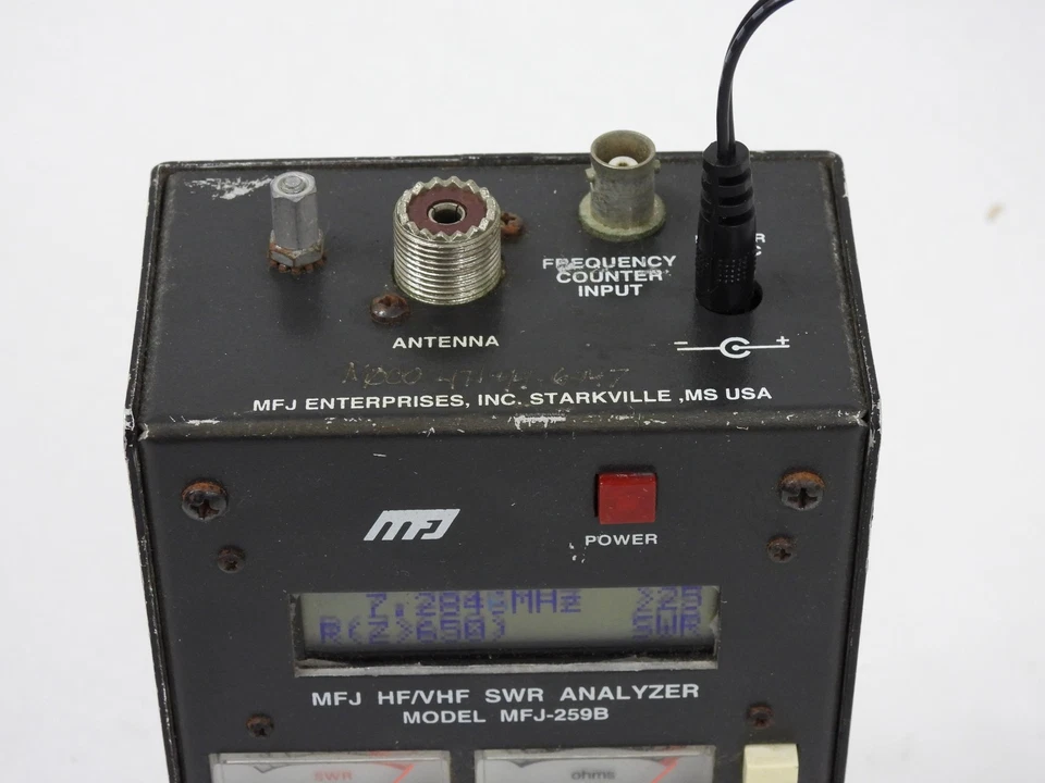 Analizador de antena MFJ-259B radioaficionado HF VHF SWR (funciona, viene con fuente de alimentación) Foto 3 de 4