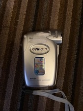 Vivitar DVR-310 MPEG4 Digital Video Camera Silver Never Used