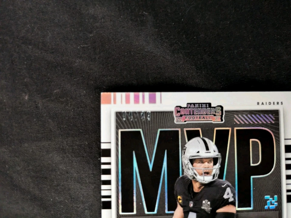 2021 Panini MVP Contenders Derek Carr Autograph Auto #4/49 Jersey # Raiders - Image 2 of 4
