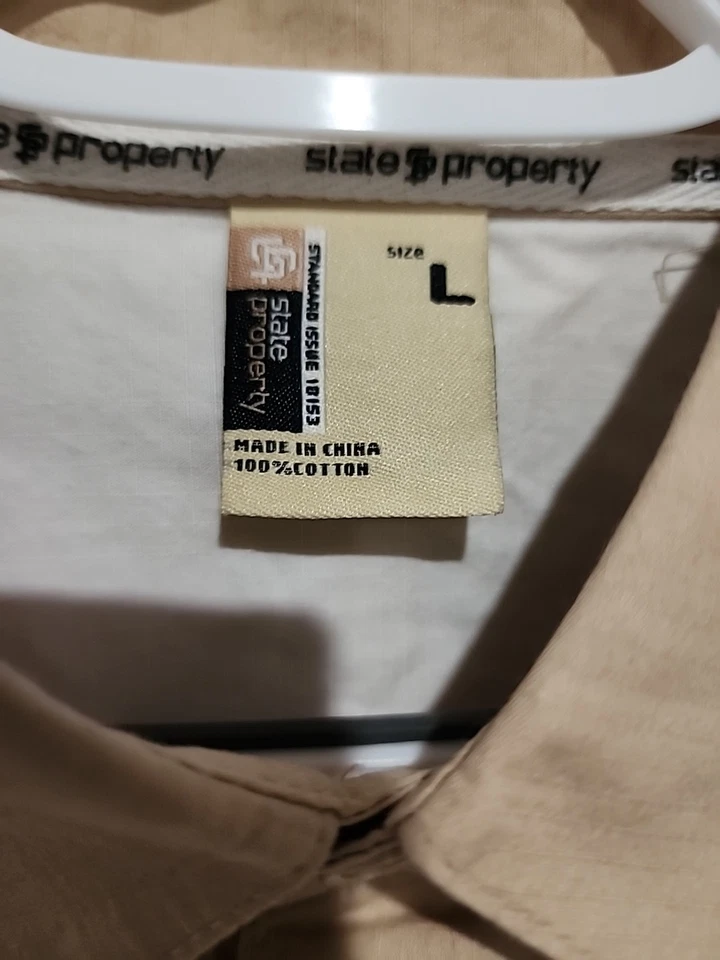 Camisa grande de manga corta State Property By ROCA WEAR para hombre beige/bronceado con botones Foto 2 de 4