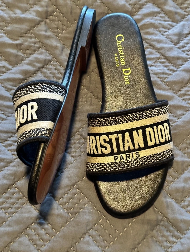 Christian Dior Women's DWAY Slides Sandles Size US 6 - Image 4 of 4