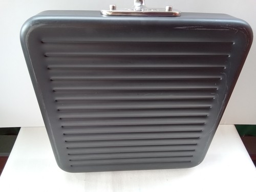 ALL CLAD COOKWARE NON STICK SQUARE GRIDDLE BLACK 11" BY 11" NEW NO BOX EXCELLENT - Picture 4 of 10