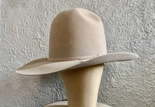 Crown Beaver Palomino Cowboy Hat/Vintage 100x Miller Bros 7 5/8 west Texas punch