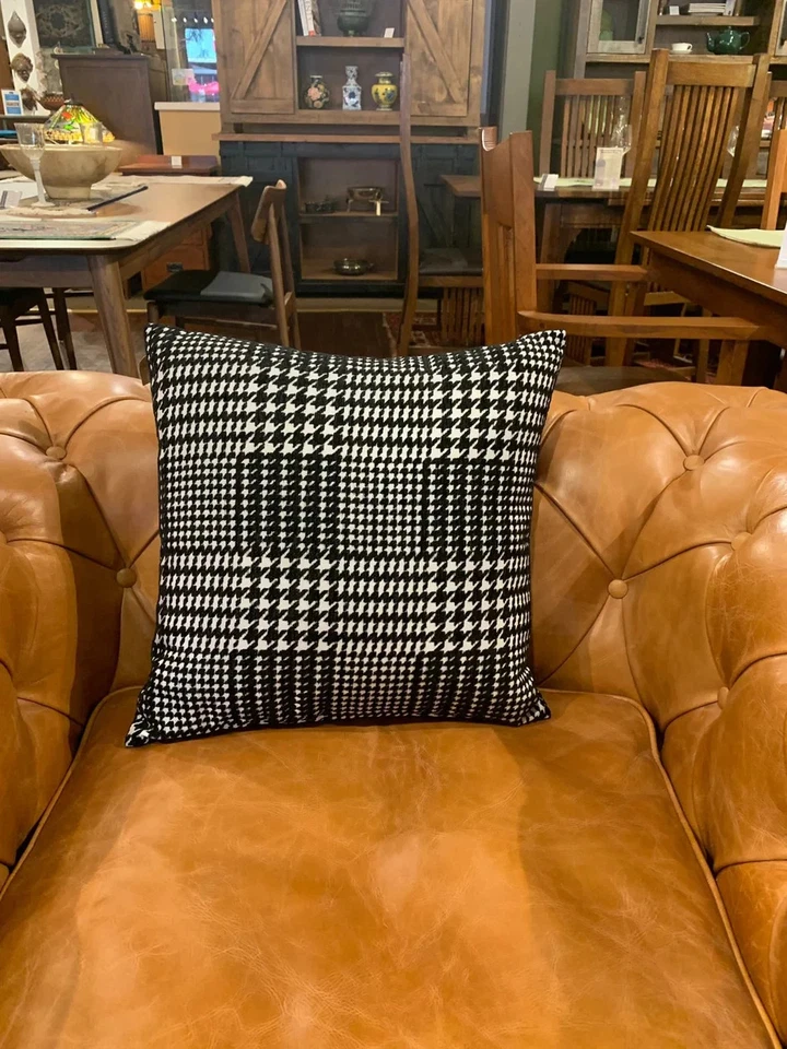 Black & White Houndstooth Decorative Cushion – Modern Accent Pillow - Image 3 of 4