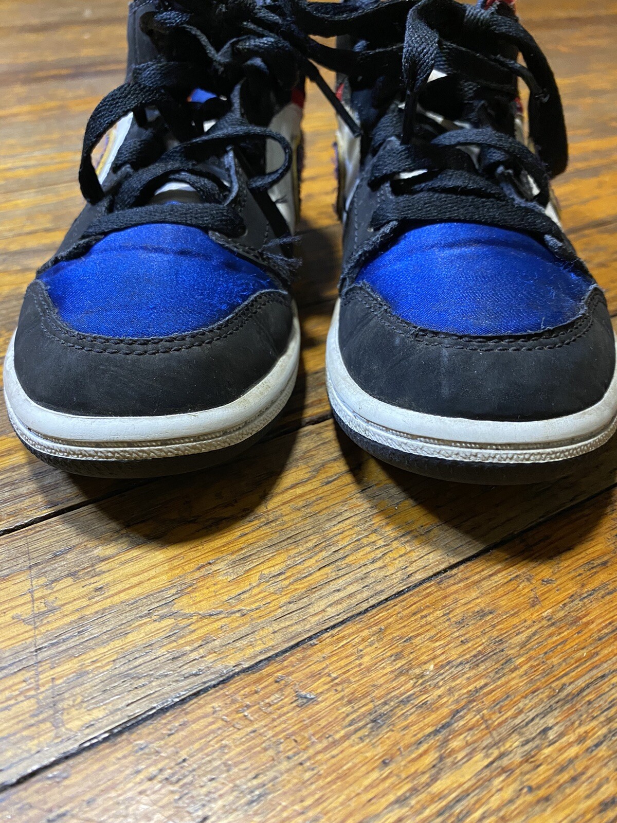 Picture 2 of 11
