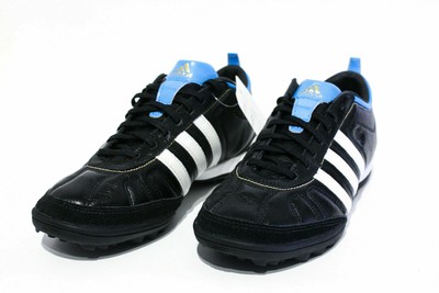 adinova football boots