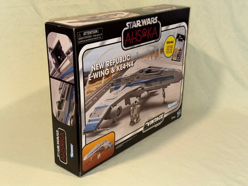 E-WING FIGHTER - Star Wars Action Figures Vehicle_Ahsoka_ Hasbro 3.75" NO FIGURE - 第 4/10 張圖片