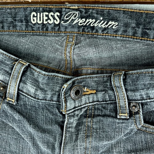 Pantalones de mezclilla acampanados tiro bajo Guess Flirt para mujer gris etiqueta talla 26 (28x30) - Imagen 8 de 12