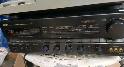 DENON AVサラウンド　アンプ　AV-2000 Denon AVC-2000 Precision Component Integrated AV Surround