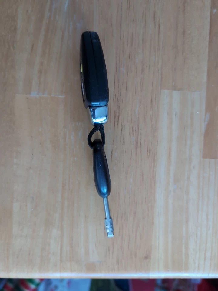 OEM (2005-09) ASTON MARTIN DB9 LLAVE INTELIGENTE MANDO A DISTANCIA V8 VANTAGE (5 BOTONES) BUENO Foto 3 de 4