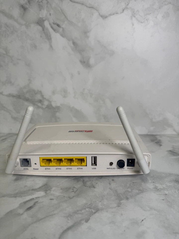 Telecom Italia  Modem router ADSL2 + Wifi N con scatola e accessori - Immagine 2 di 4