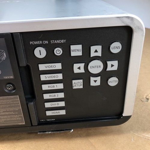 Panasonic PT-DW640us WXGA Multi-Region DLP Projector ~ Lamp Hours: 2369 - Picture 6 of 11