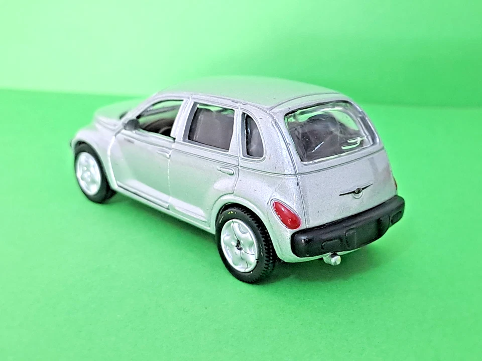 MOTORMAX - CHRYSLER PT CRUISER - 1:43 - Immagine 2 di 4