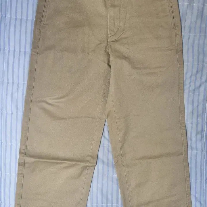 Uniqlo Straight Chino Pants Brown Dark 76 Size thumbnail 2