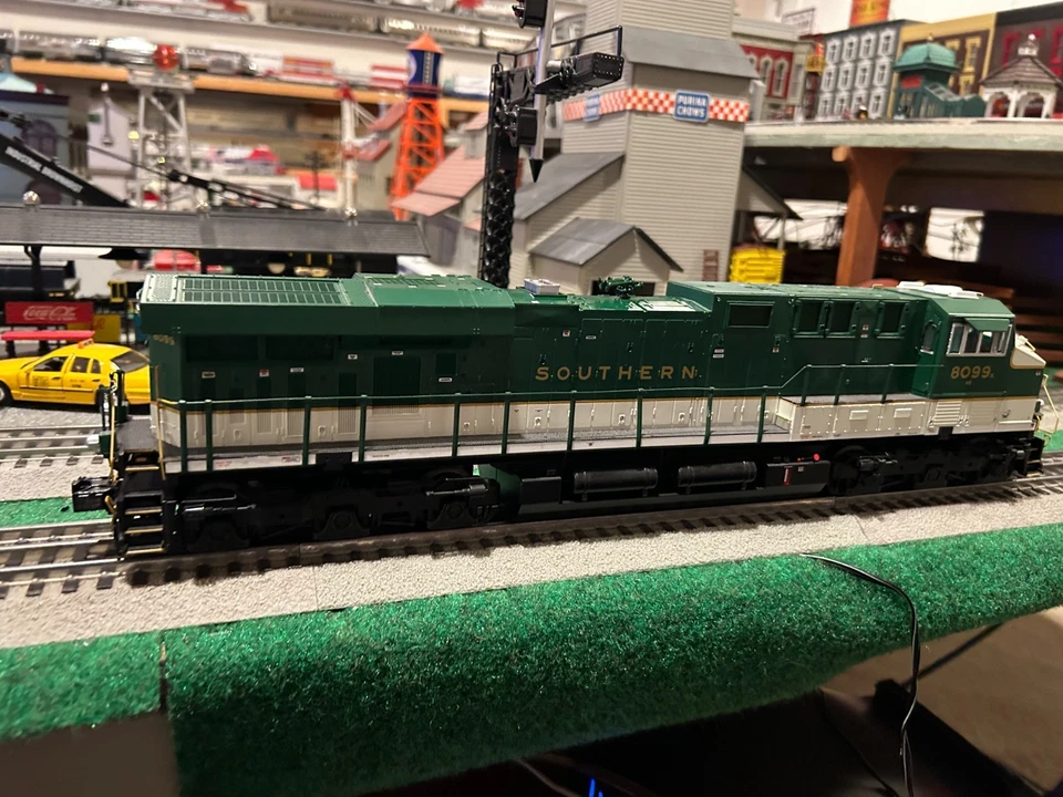 MTH 20-20263-1 Southern (NS Heritage) ES44 Diesel LN/Box - Image 4 of 4