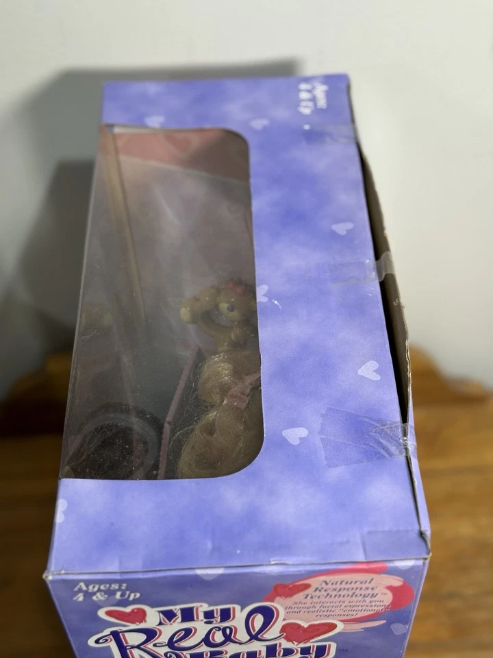 Hasbro RARO My Real Baby Muñeca Interactiva Tecnología de Respuesta Natural 2000 Nuevo Foto 3 de 4