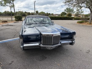 1969 Lincoln Continental 2 door hardtop