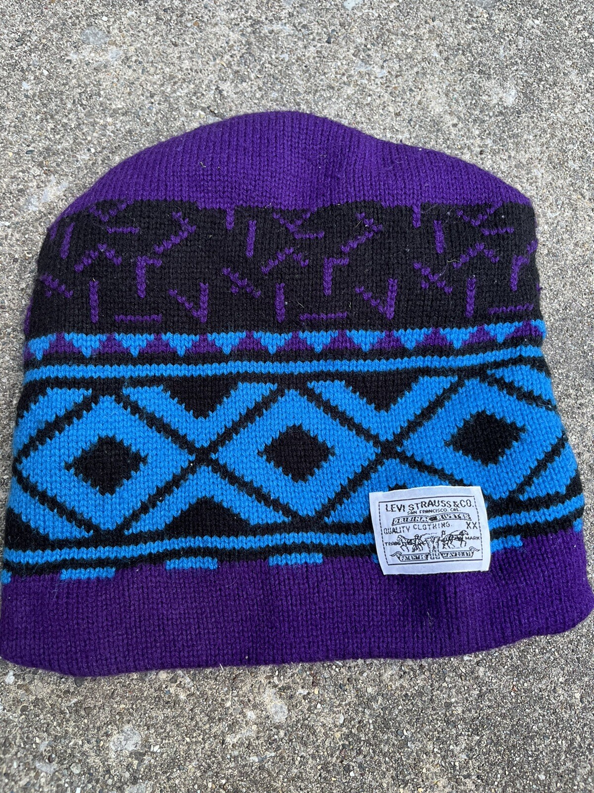 Picture 1 of 2