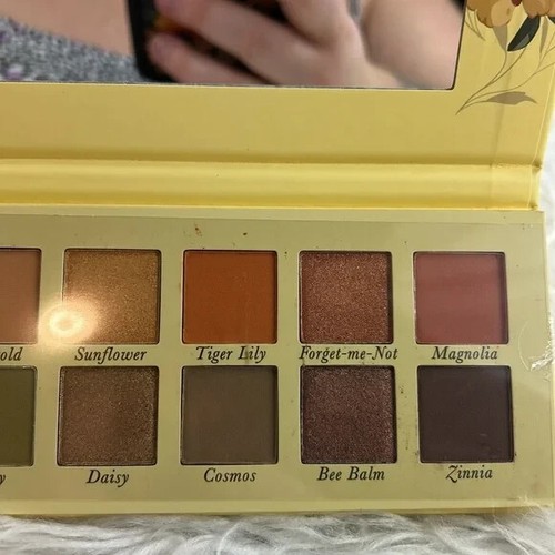 Laura Geller Wildflower Wishes Palette - Picture 6 of 6