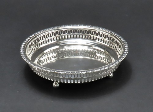 Feine 1890 Gorham Sterlingsilber Netz Süßigkeiten Nuss Schale Schüssel mit Kugelfüßen