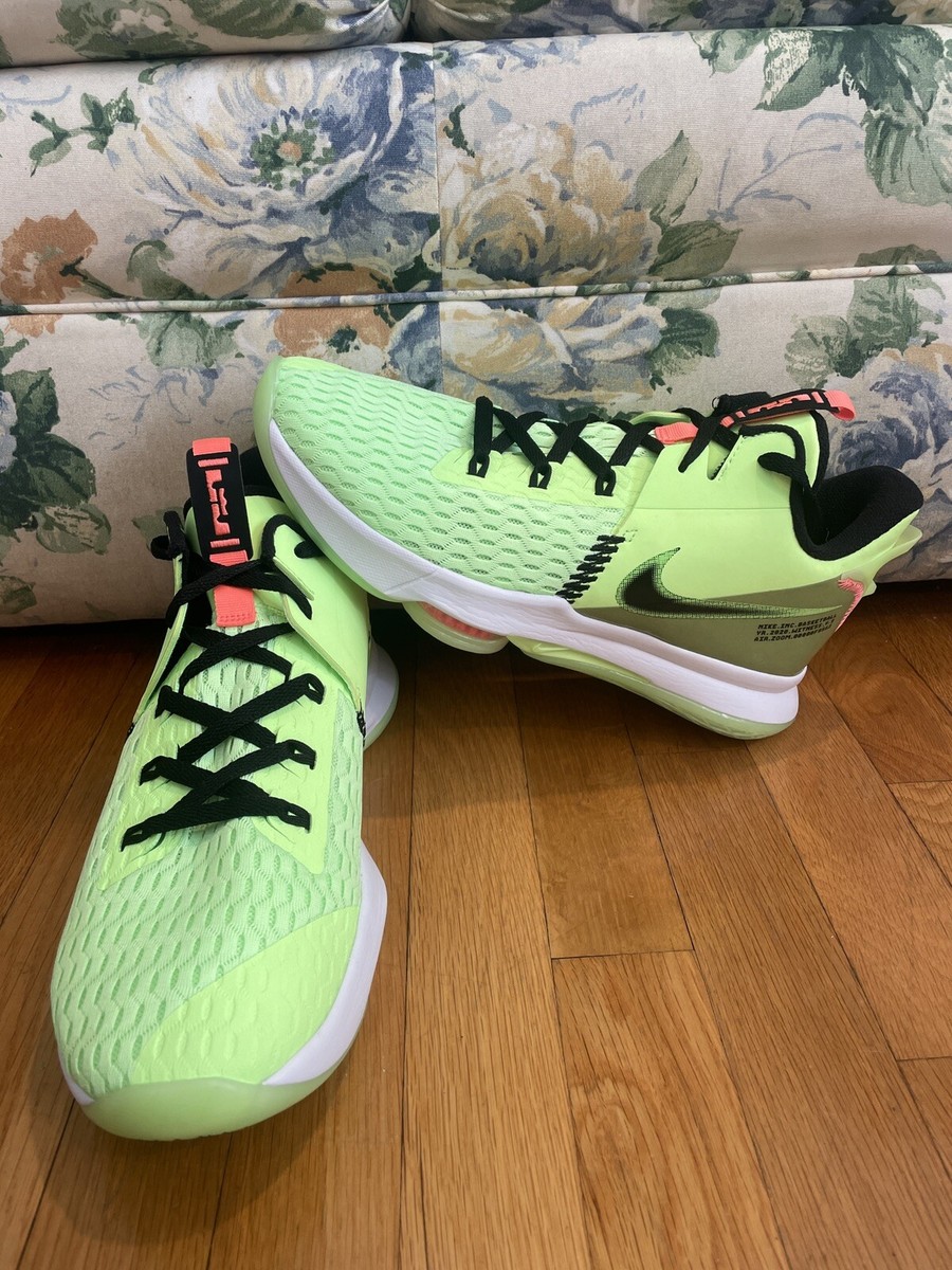 Tenis Nike Nike Lebron Verde Tenis Nike Lebron TR1 Green Strike