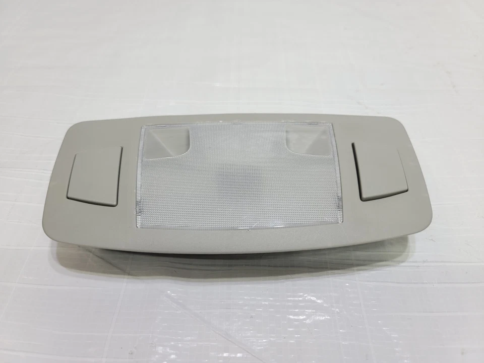 2010-2015 Lexus RX450h Overhead Rear Console Dome Map Light OEM 81360-48070-B0 - Image 4 of 4