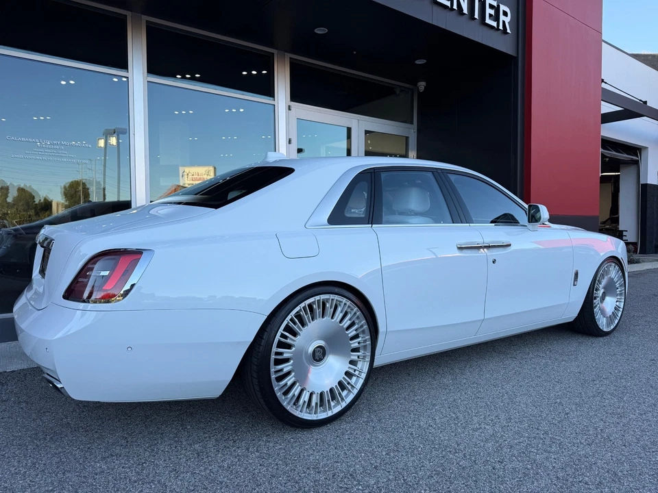 Rolls-Royce Ghost 2021  Foto 4 de 4