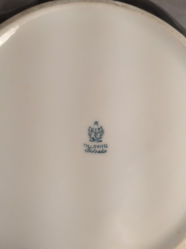 R.S. Tillowitz Porcelain Bowl - Picture 3 of 23