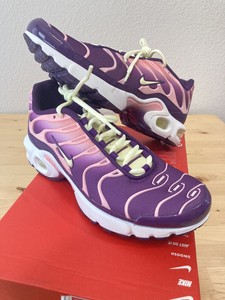 nike air max plus purple and pink