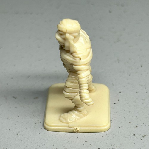 Vintage Hero Quest Games Workshop Board Game MB Games 1989 **SPARE PARTS ONLY** - Picture 16 of 303