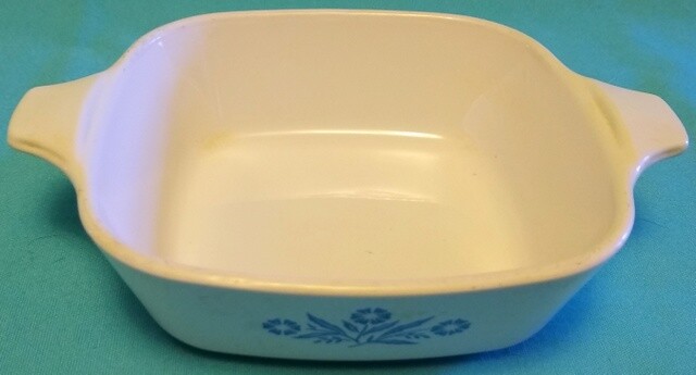 Vintage CORNING WARE Petite Pan CORNFLOWER BLUE PATTERN 1.75-Cup P-41-B