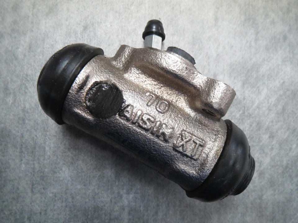 Rear Left Wheel Cylinder for 92-96 Toyota Camry AISIN Made in Japan Ships Fast! - Image 3 of 4