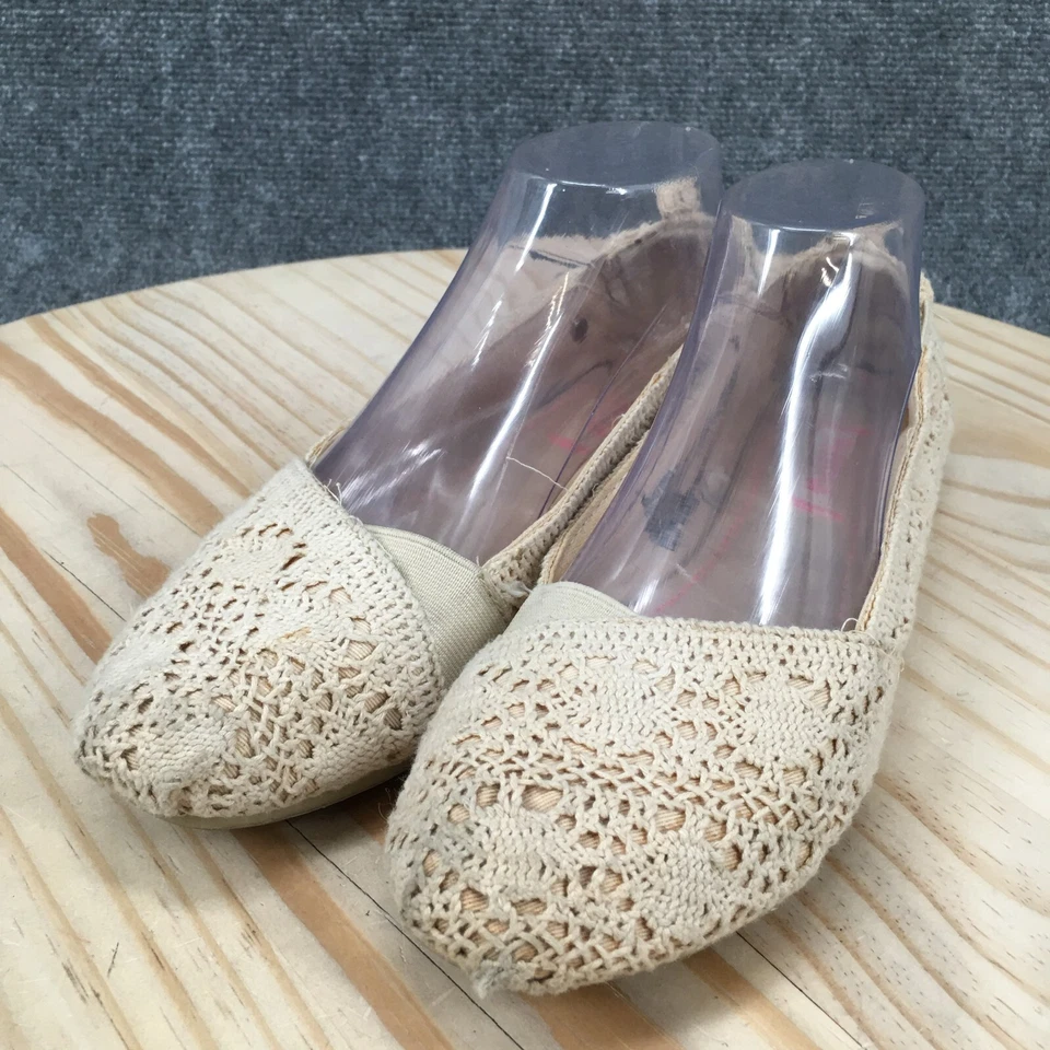 Zapatos planos de ballet Mad Love para mujer 9 sin cordones beige cómodos ganchillo parte superior baja Foto 3 de 4