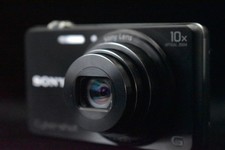 US Duty Paid SONY Cyber-shot DSC-WX200 Digital Camera 18.2MP Black JAPAN 9383