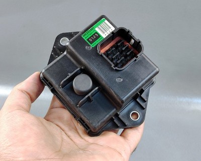 2005 2006 Mitsubishi FUSO Canter FE70 4M50T3 Control Unit Module