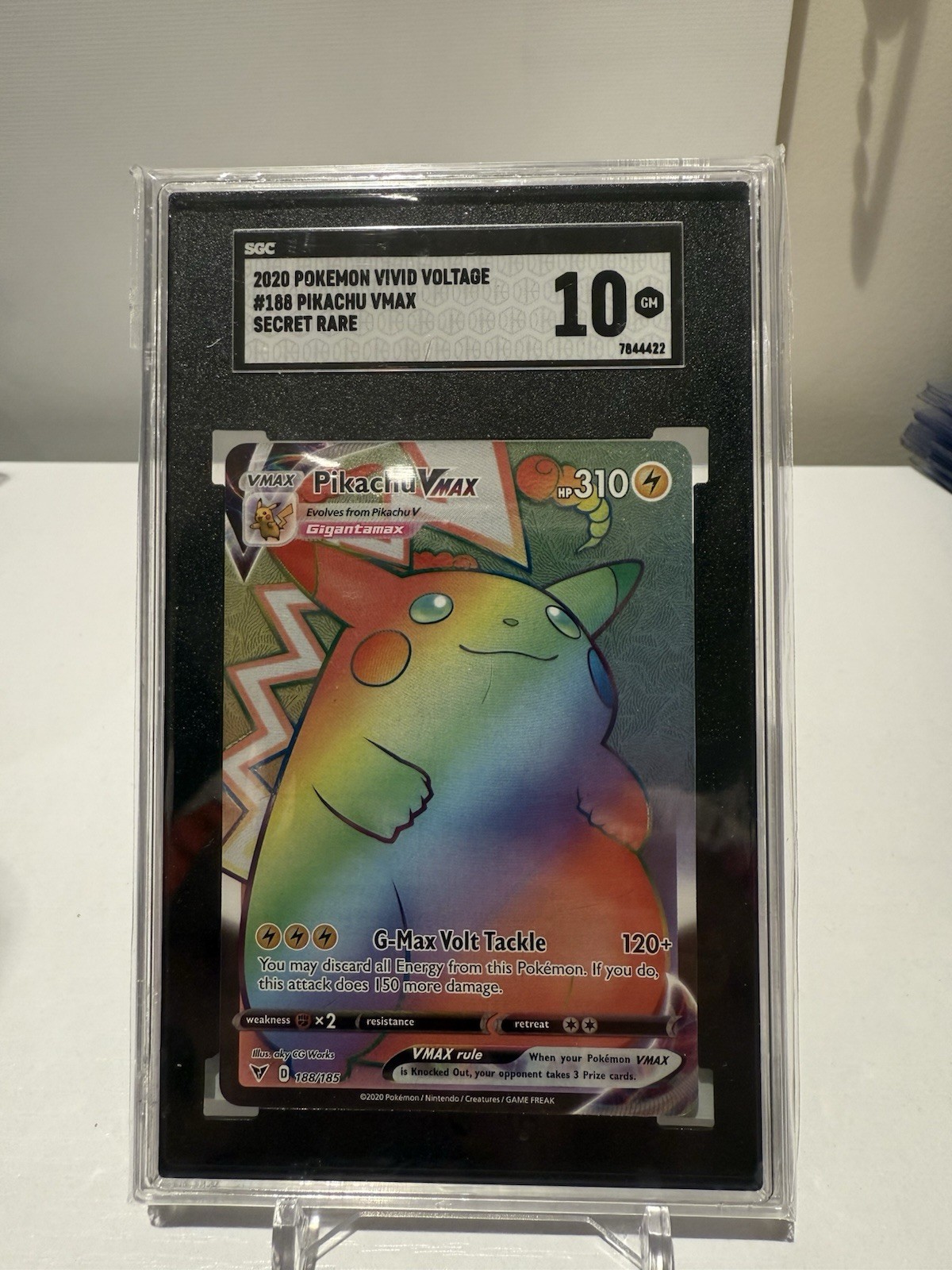 2020 Pokémon Vivid Voltage Pikachu VMAX Rainbow Secret Rare #188 SGC 10 Gem Mint