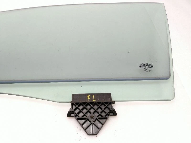 Vidrio de puerta delantera del conductor sin vidrio laminado para 04-10 AUDI A8 528 Foto 2 de 4