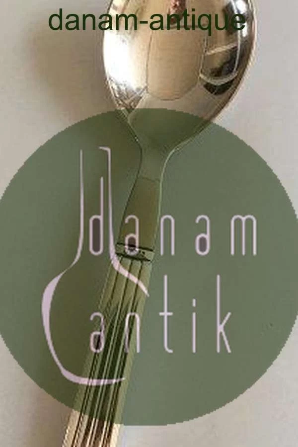 Cuchara para servir Georg Jensen Bernadotte de plata de ley n.º 122 Foto 3 de 4