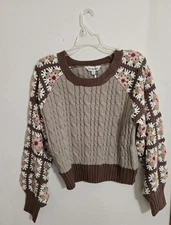 NWT DAVI&DANI Women's Beige Cable Knit Sweater Wt Multicolor Crochet Floral...