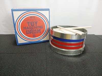 Vtg Noble & Cooley Childs TOY MARCHING DRUM with packaging and Drumsticks