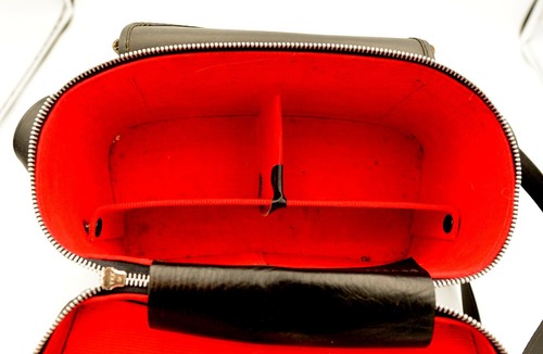 Rient No.25 Black Vintage Camera Bag + Red Lining With Shoulder Strap - Picture 8 of 10