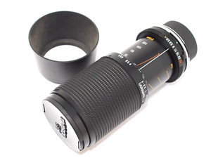 Tamron 70-210mm f/3.8-4 Telephoto Zoom Lens for Minolta MD